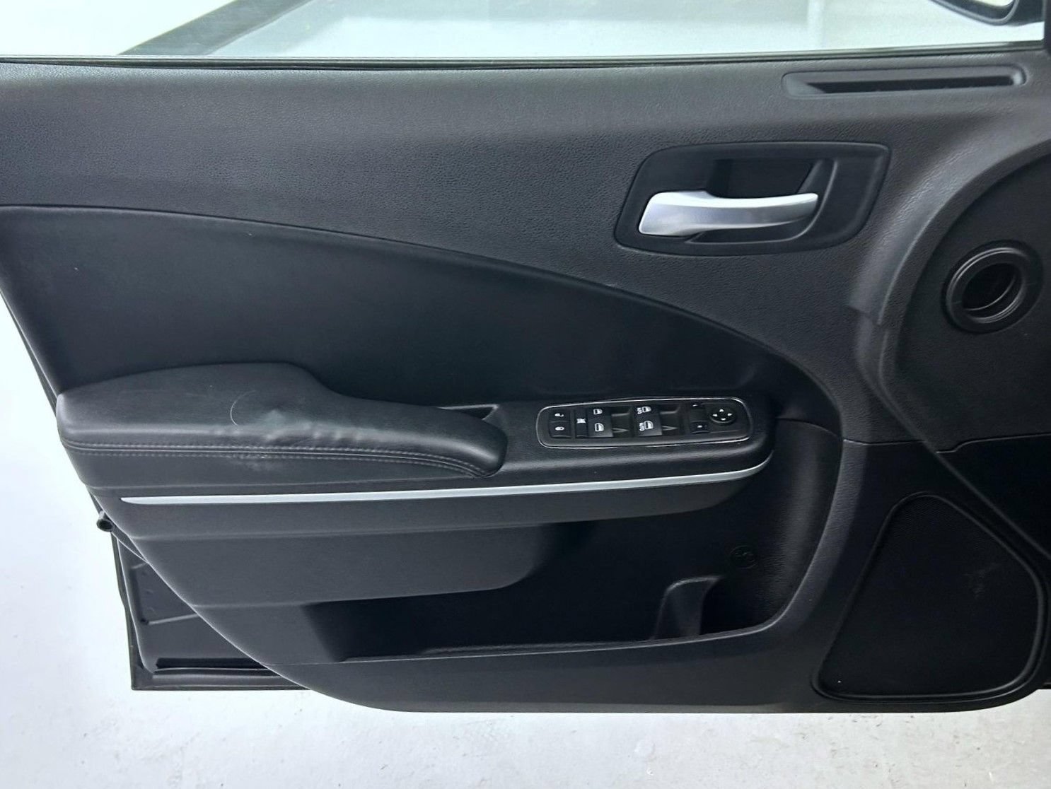 Used 2022 Dodge Charger Police w/ Convenience Group I AWD/4WD image 9