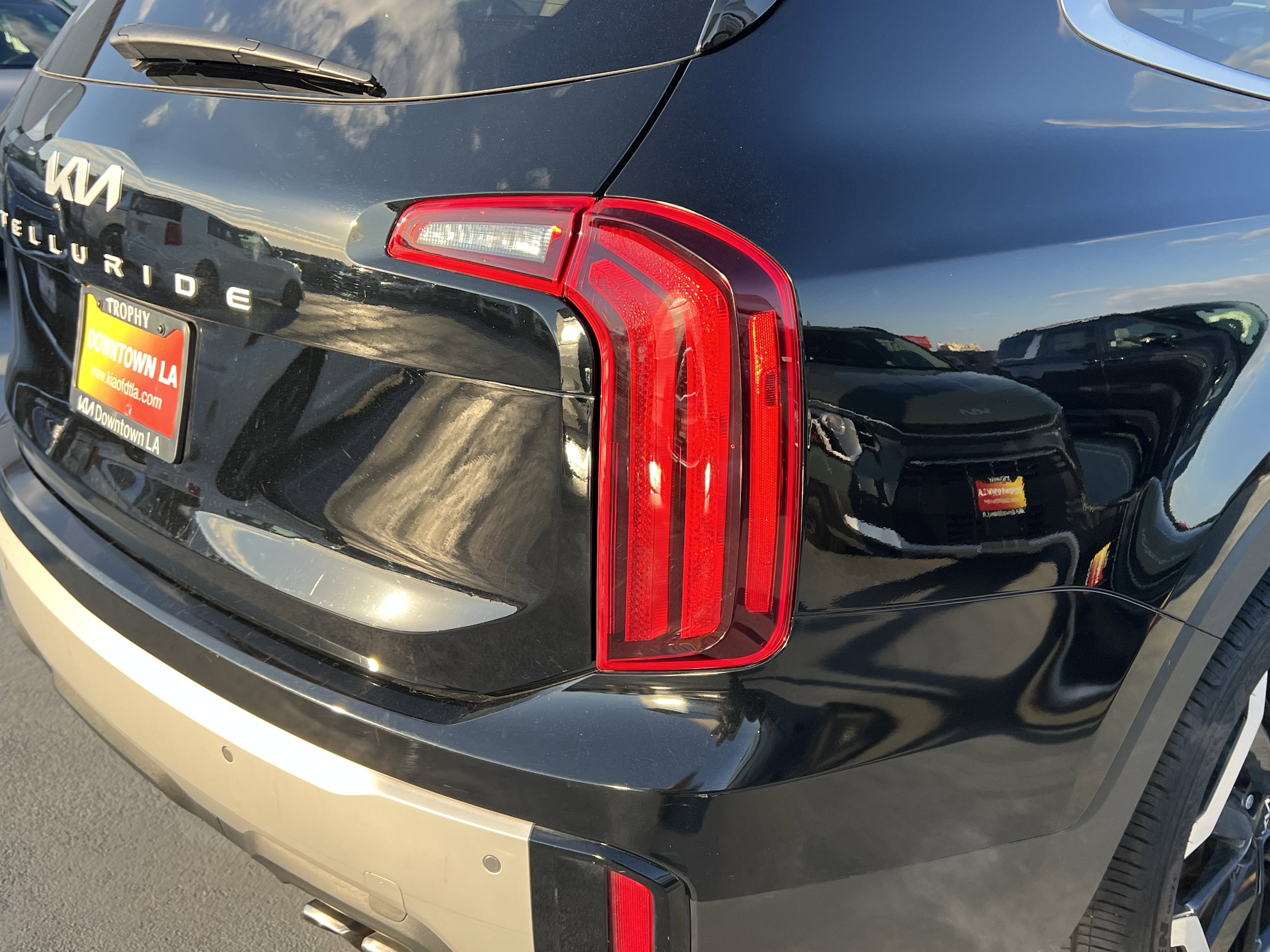 Certified 2023 Kia Telluride S image 19