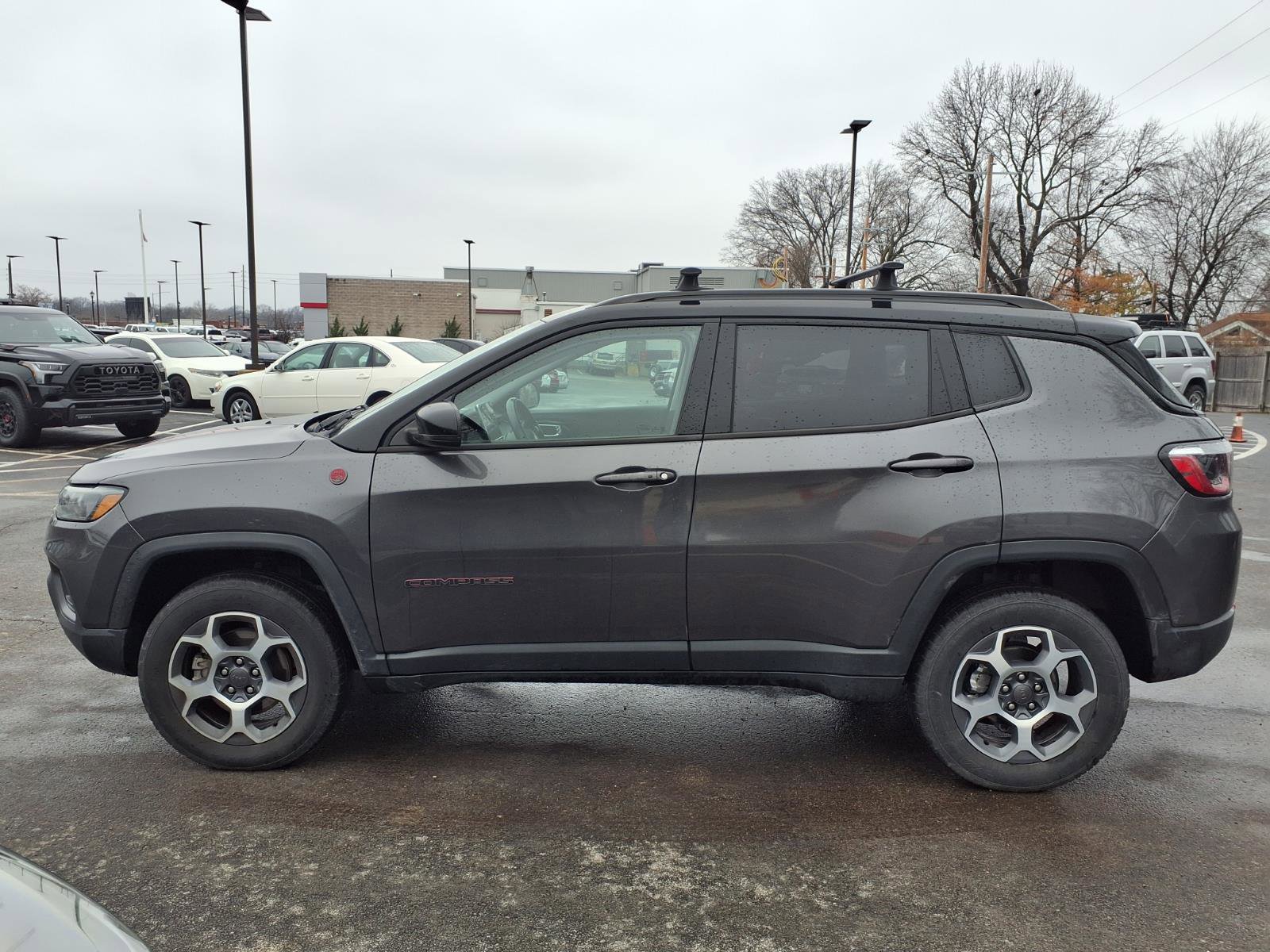 Used 2022 Jeep Compass Trailhawk w/ Trailhawk Convenience Group image 30