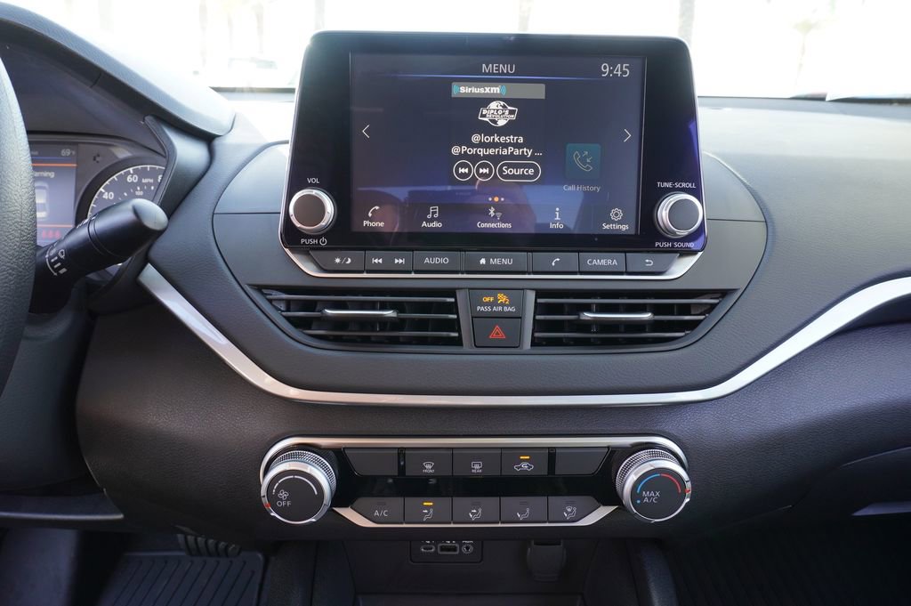 Certified 2025 Nissan Altima 2.5 S image 19