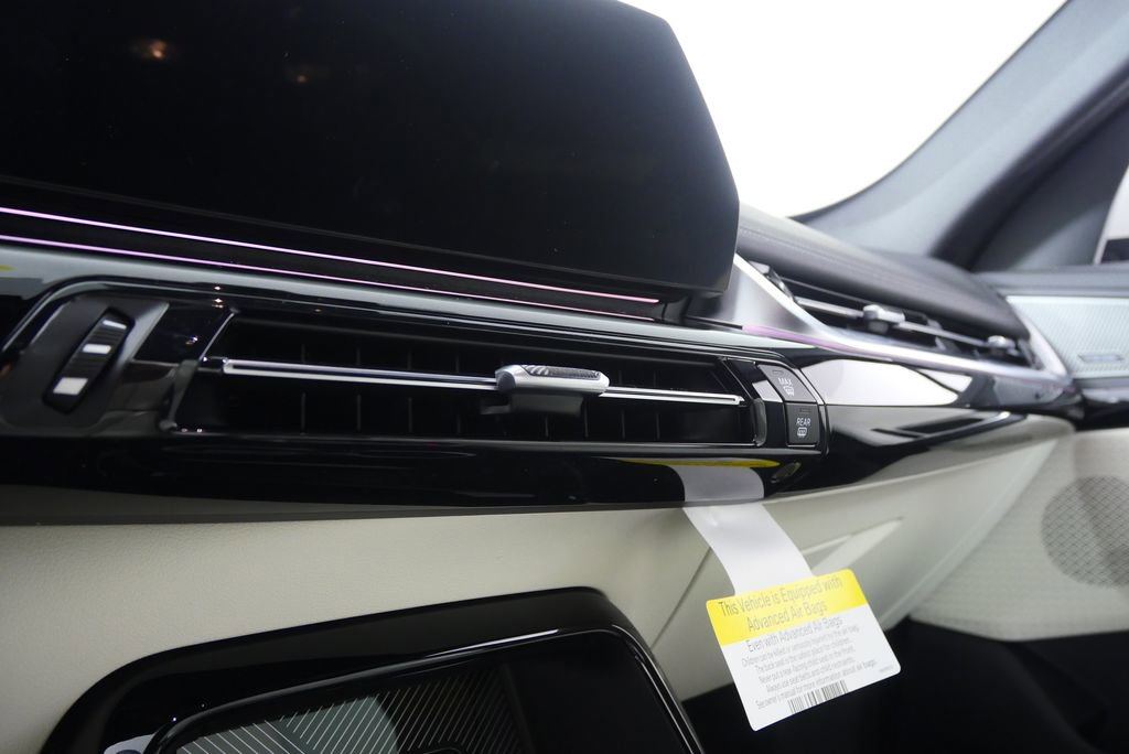 Used 2026 BMW X1 xDrive28i image 19