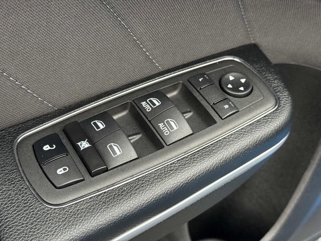 Used 2023 Dodge Charger Scat Pack RWD image 17