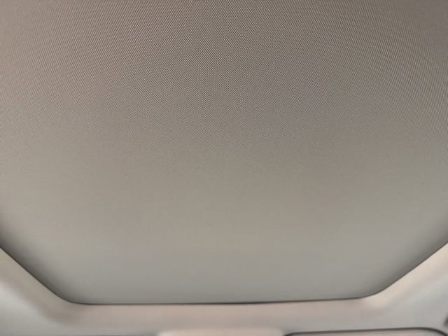 Used 2025 Nissan Pathfinder SV w/ SV Premium Package image 19