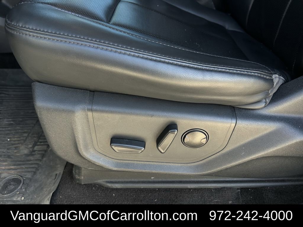 Used 2022 Ford Expedition XLT image 29