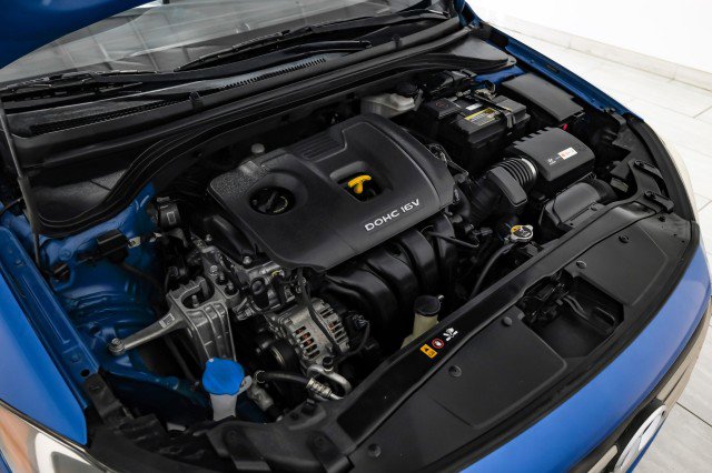 Used 2017 Hyundai Elantra Limited image 45