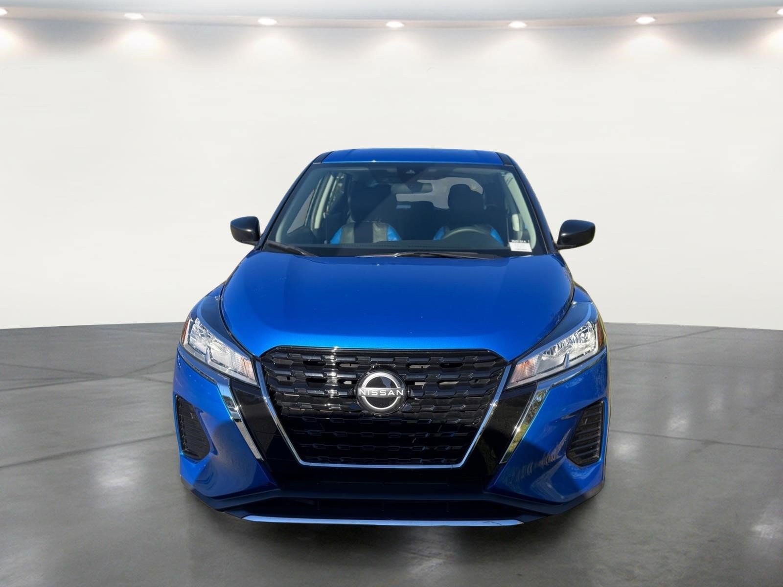 Used 2024 Nissan Kicks S FWD image 6