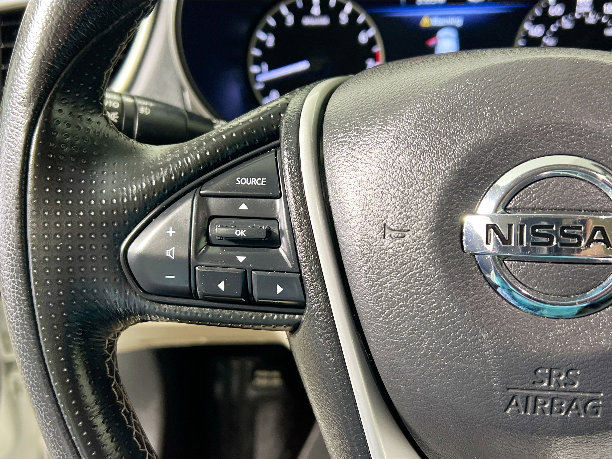 Used 2018 Nissan Maxima 3.5 SV image 18