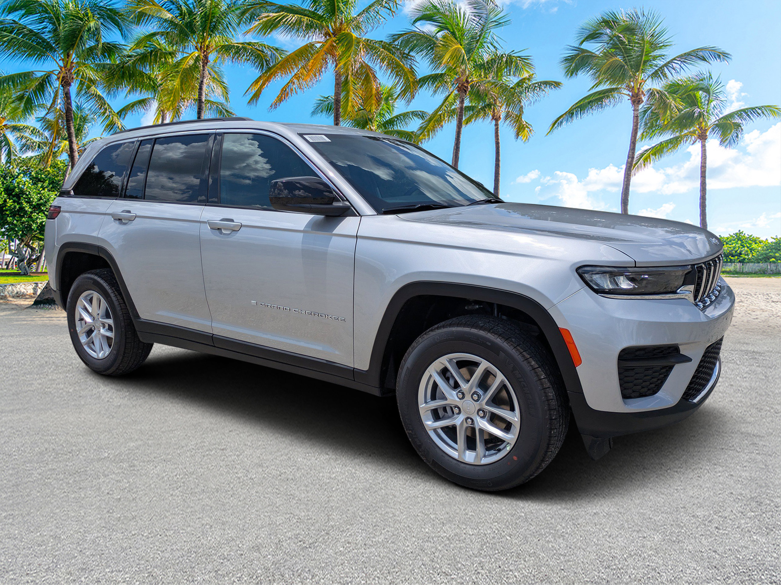 New 2026 Jeep Grand Cherokee Laredo X RWD image 1