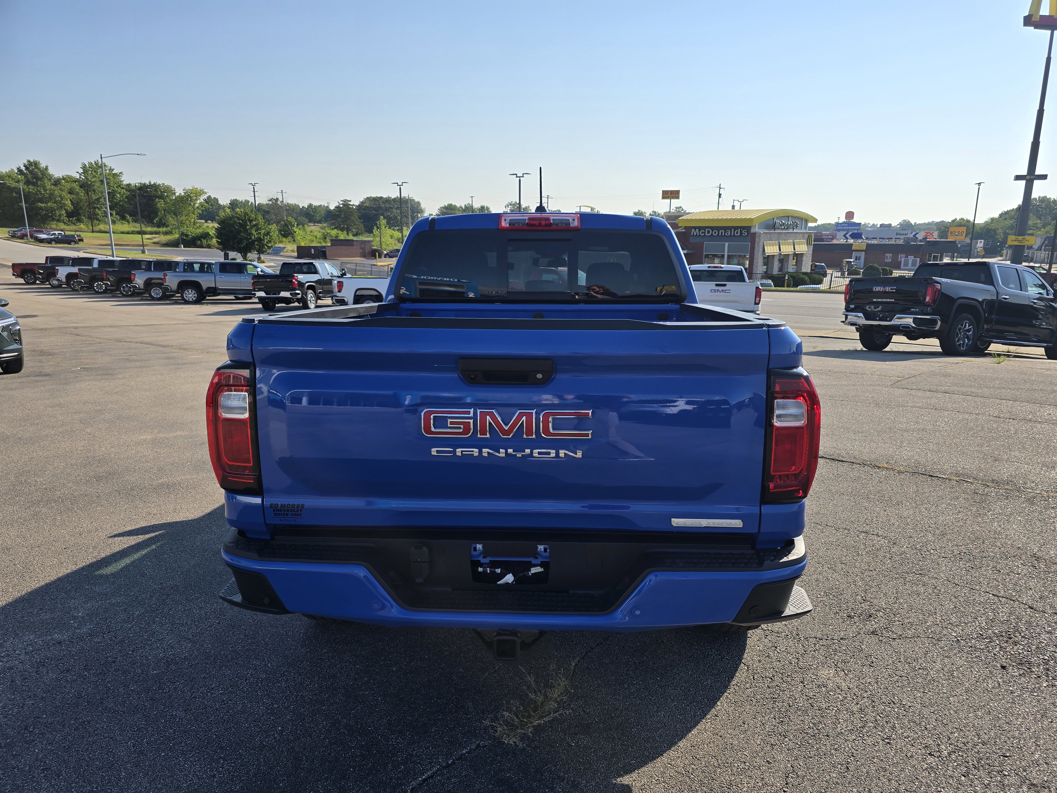 New 2026 GMC Canyon Elevation w/ Convenience Package image 4