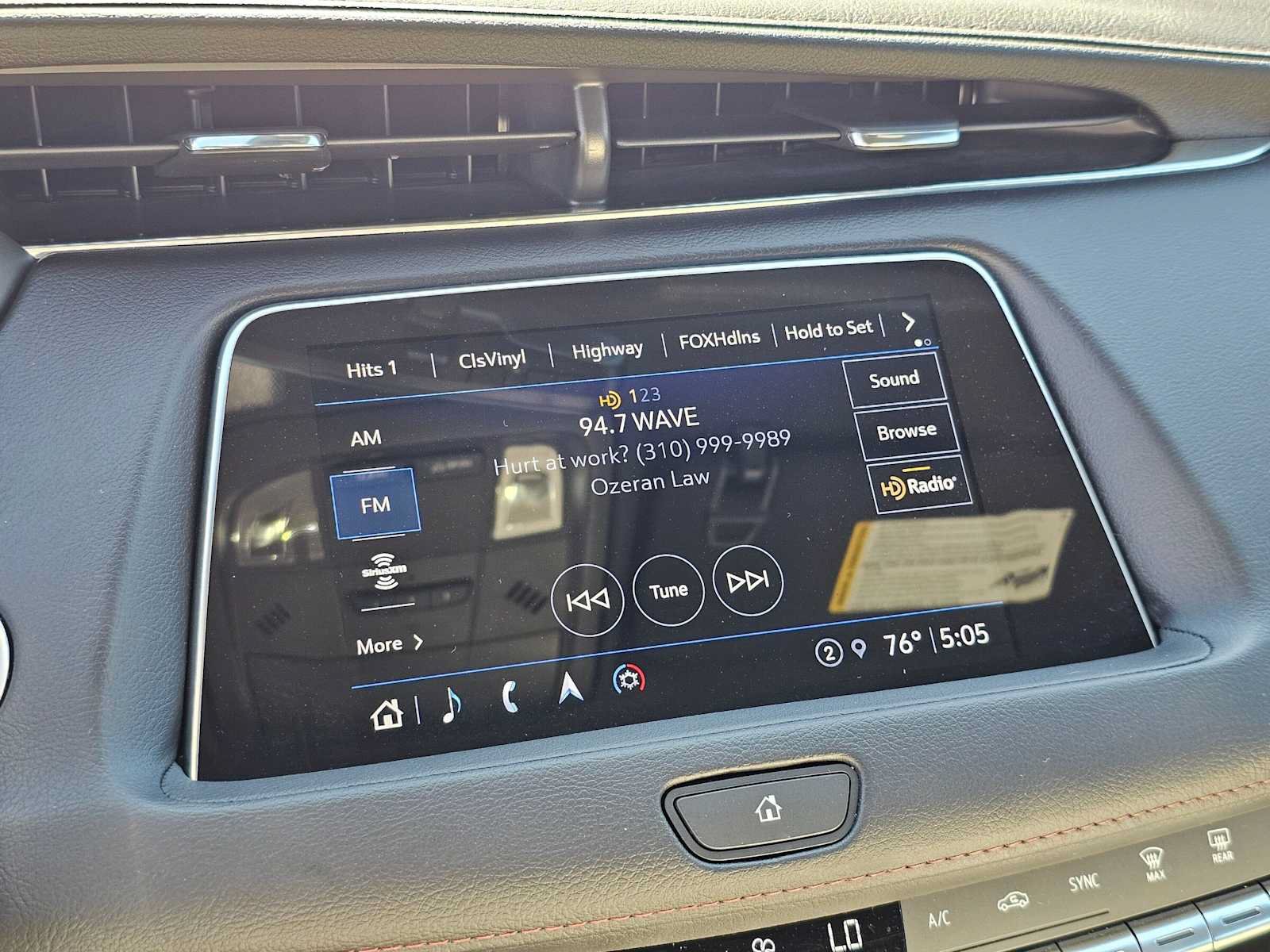 Used 2022 Cadillac XT4 Sport FWD image 26
