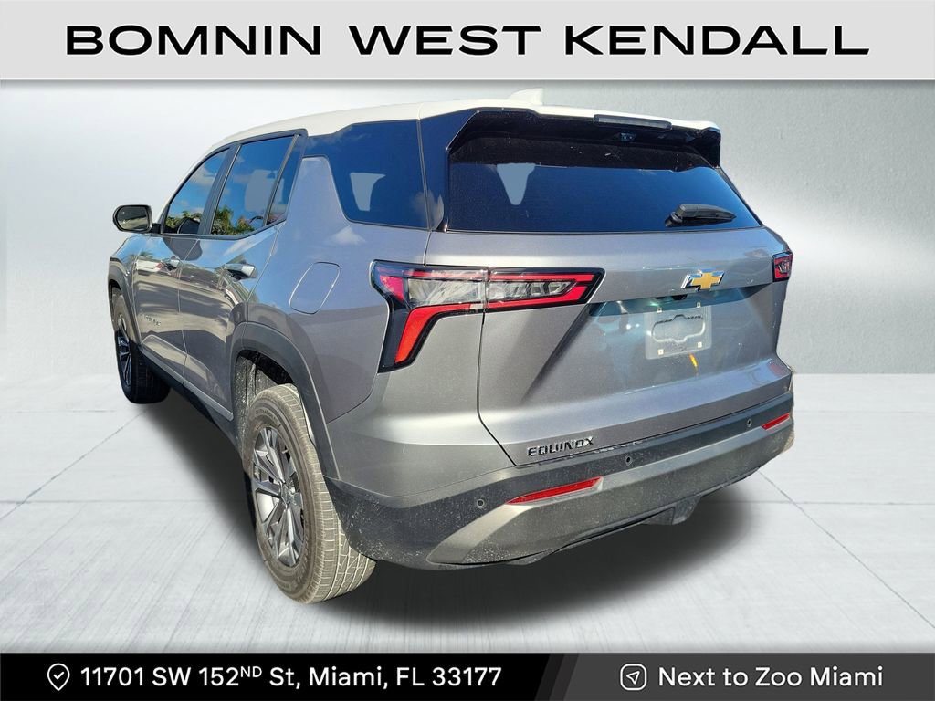 Used 2025 Chevrolet Equinox LT w/ Safety and Technology Package image 3