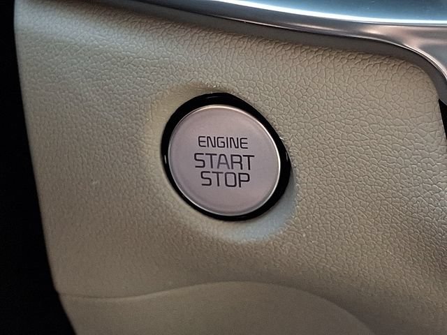 Used 2025 Kia Sorento SX FWD image 19
