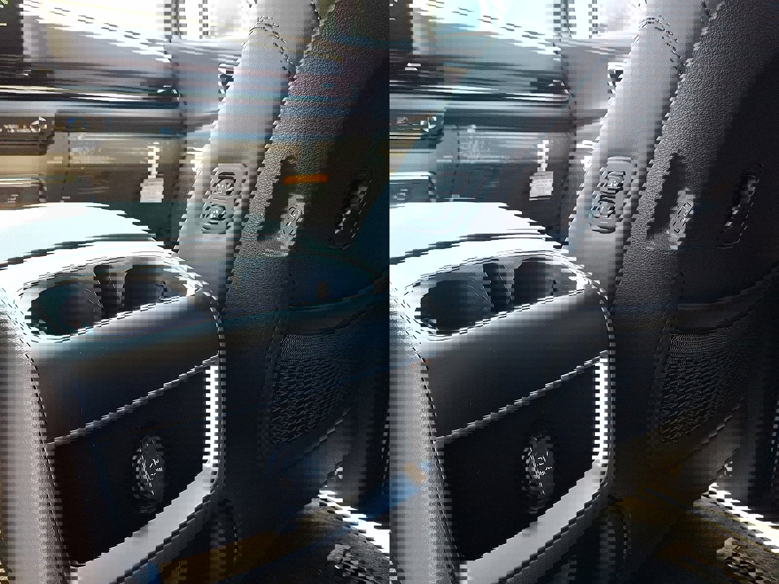 New 2026 Kia Carnival EX image 8