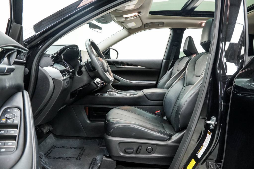 Used 2023 INFINITI QX60 Pure FWD image 16