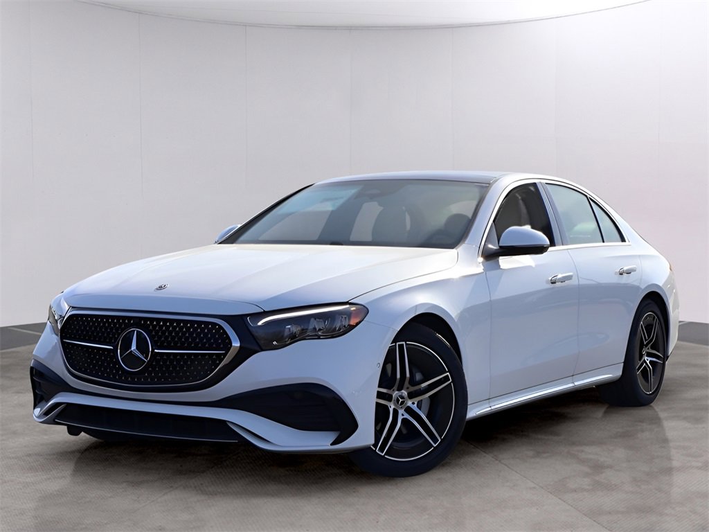 Used 2025 Mercedes-Benz E 350 4MATIC Sedan image 1