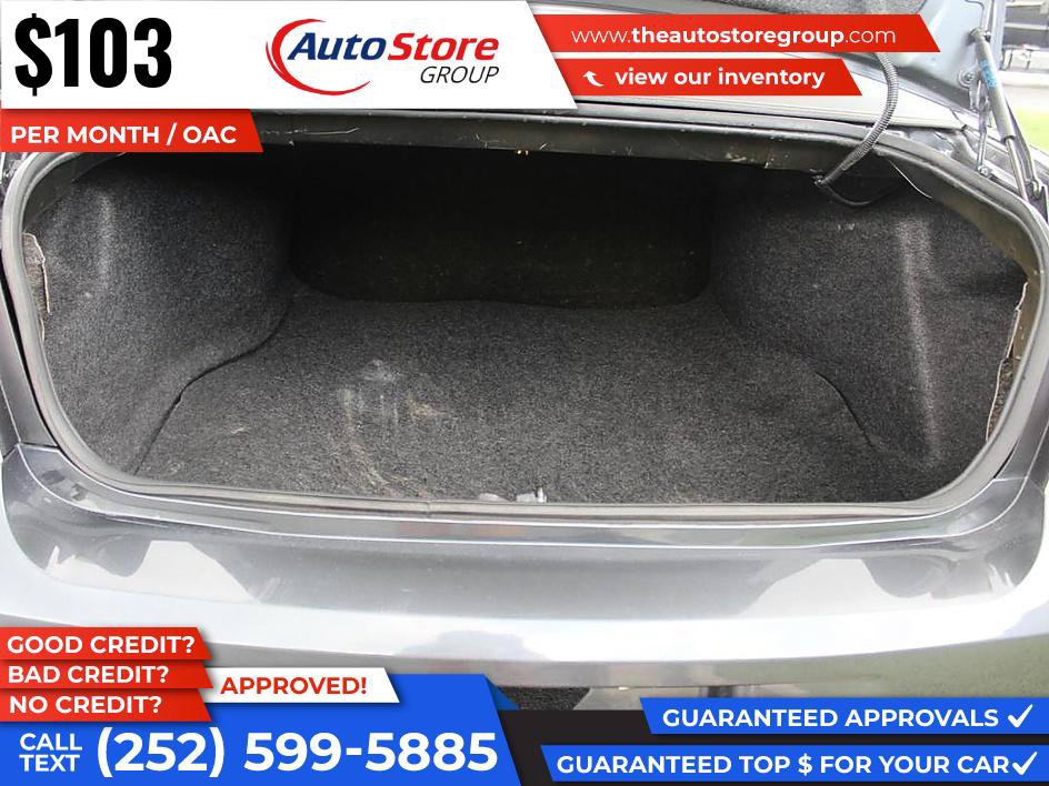 Used 2011 Chevrolet Impala LT FWD image 10