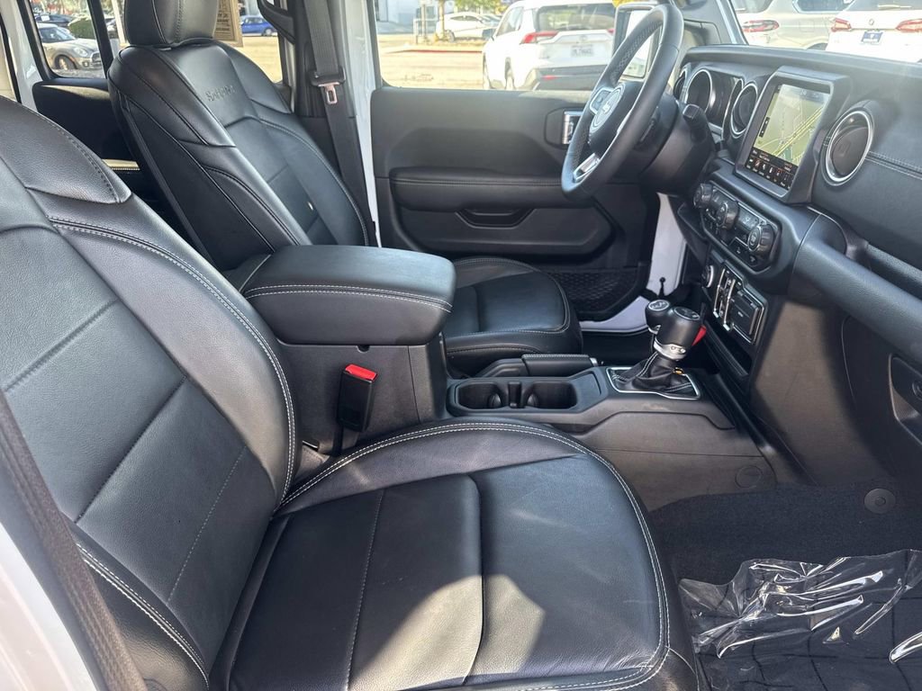 Used 2023 Jeep Wrangler Sahara w/ LED Lighting Group image 27