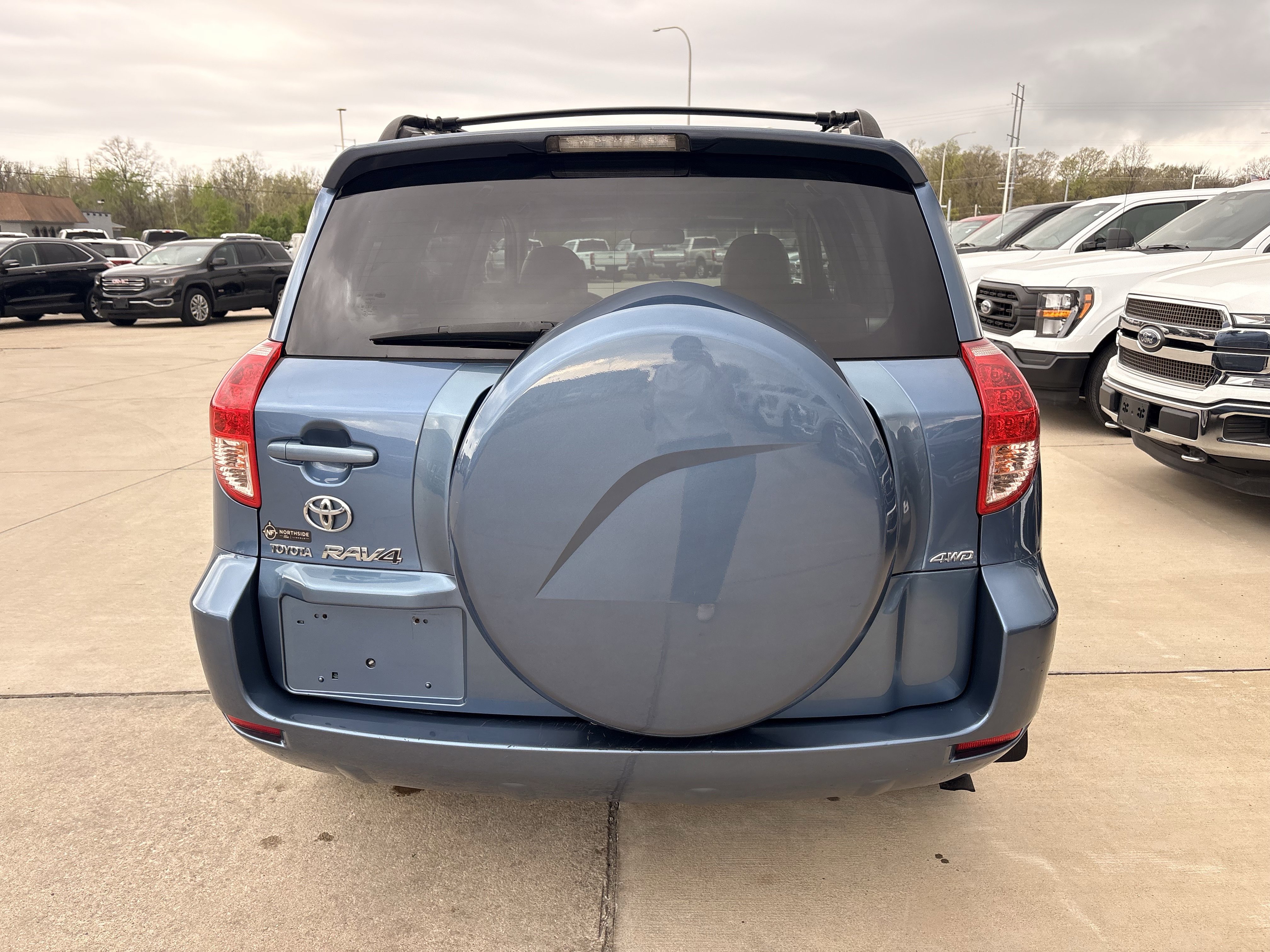 Used 2008 Toyota RAV4 Limited image 3