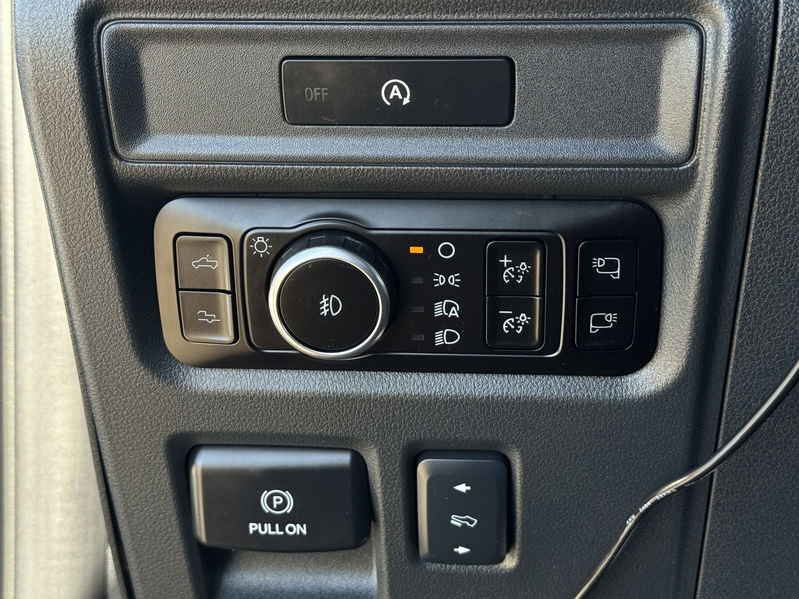 Used 2025 Ford F150 Raptor image 22