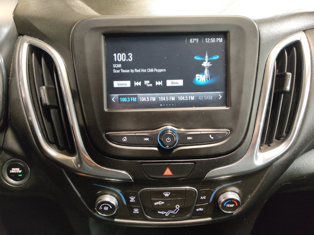 Used 2018 Chevrolet Equinox LT FWD image 25