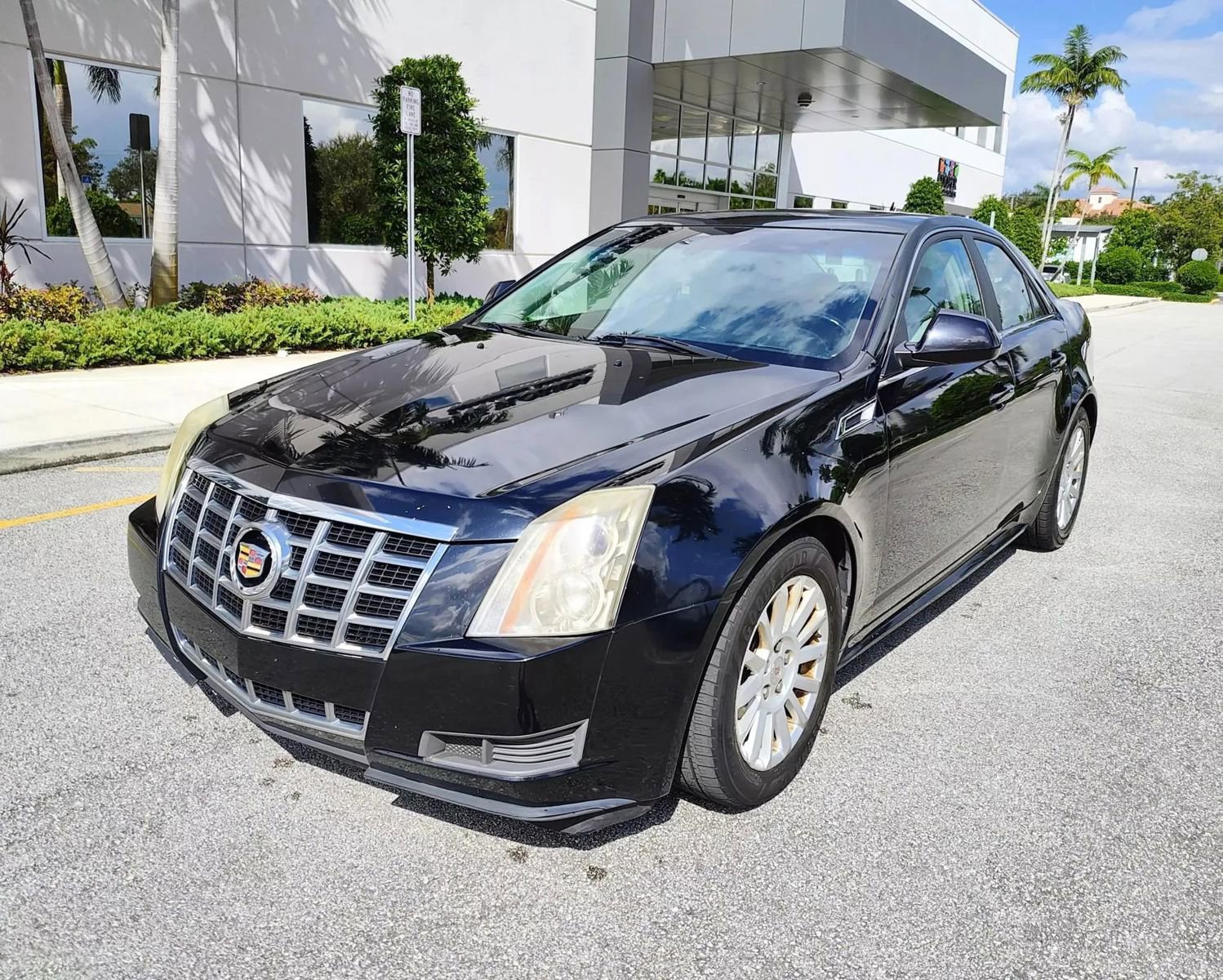 Used 2013 Cadillac CTS Luxury image 3