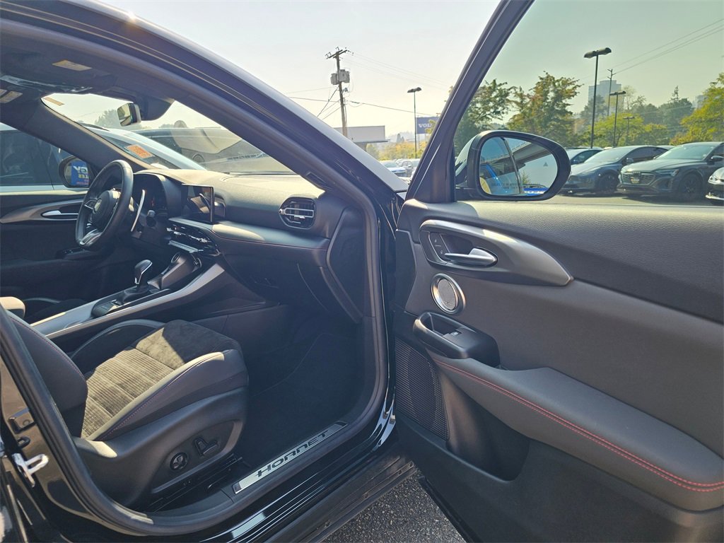 Used 2024 Dodge Hornet R/T Plus image 13