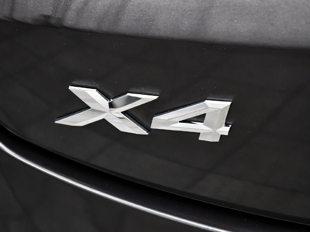 Used 2025 BMW X4 xDrive30i AWD/4WD image 87