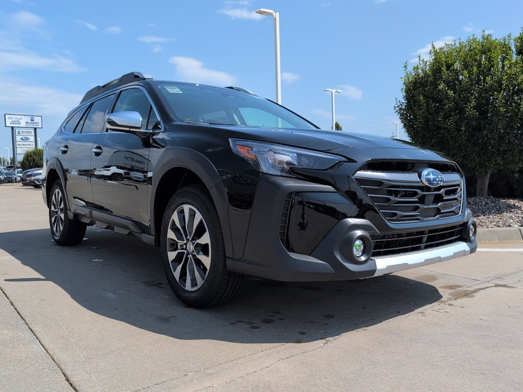 New 2025 Subaru Outback Touring XT image 5