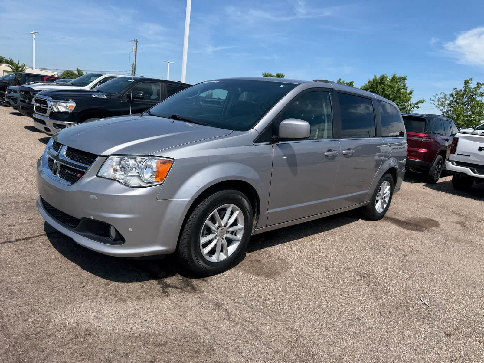 Certified 2019 Dodge Grand Caravan SXT