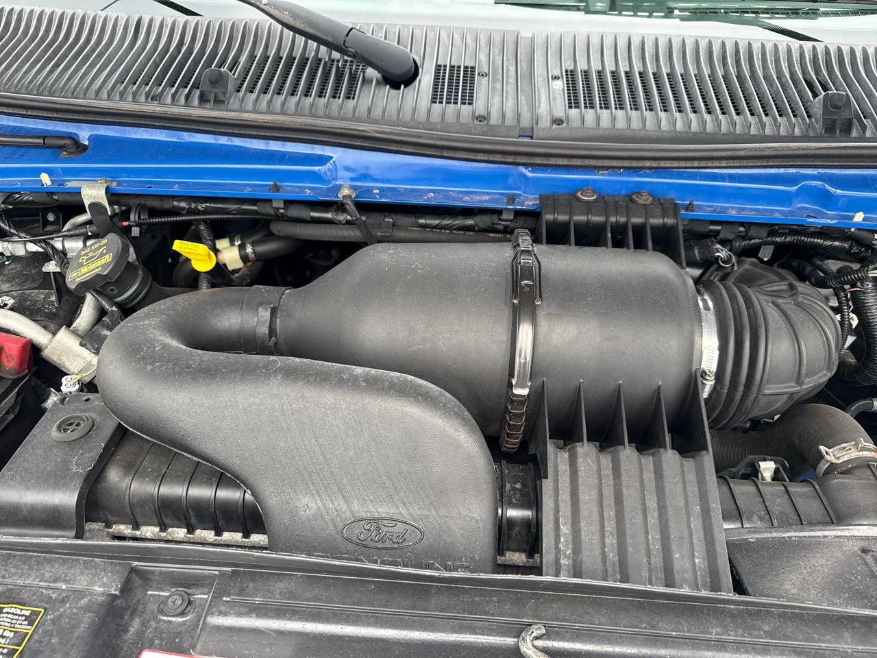 Used 2014 Ford E-350 and Econoline 350 XLT RWD image 17