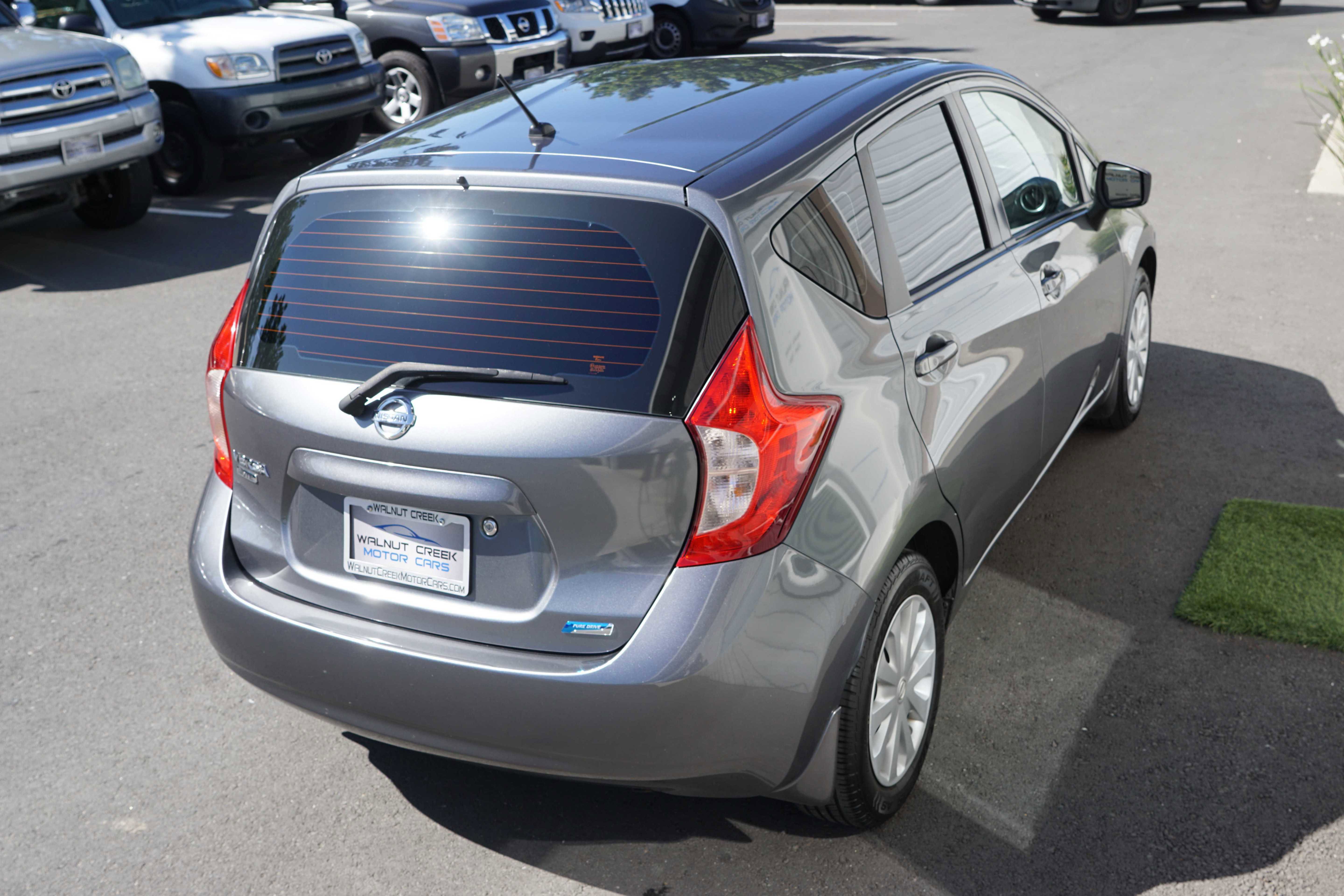 Used 2016 Nissan Versa Note S Plus FWD image 11