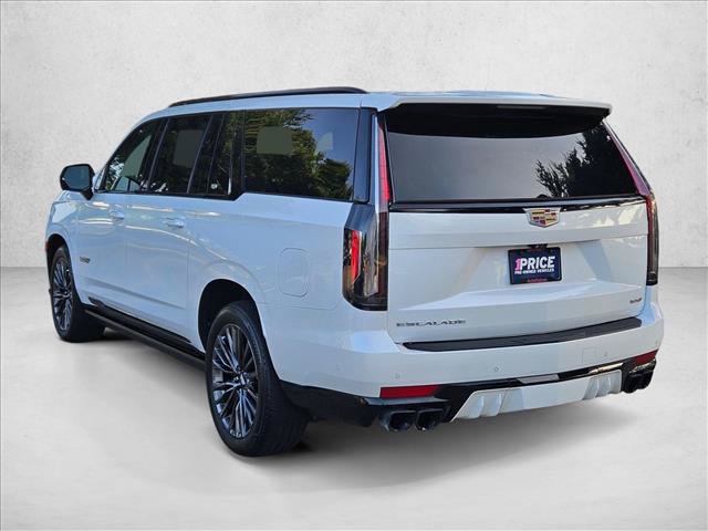 Used 2023 Cadillac Escalade ESV V AWD/4WD image 8