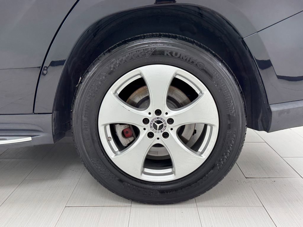 Used 2019 Mercedes-Benz GLS 450 4MATIC image 45