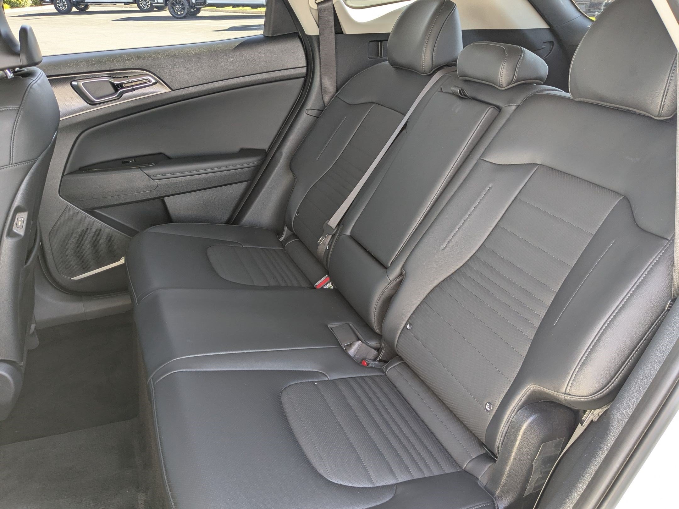 Used 2025 Kia Sportage SX Prestige AWD/4WD image 36