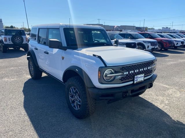 New 2025 Ford Bronco Badlands image 8