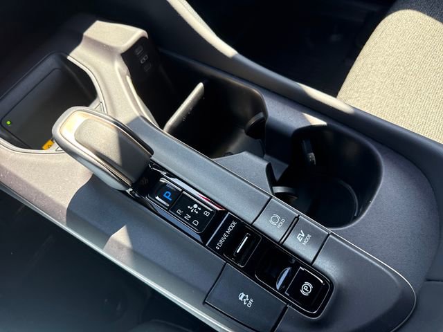 Used 2023 Toyota Crown XLE image 29