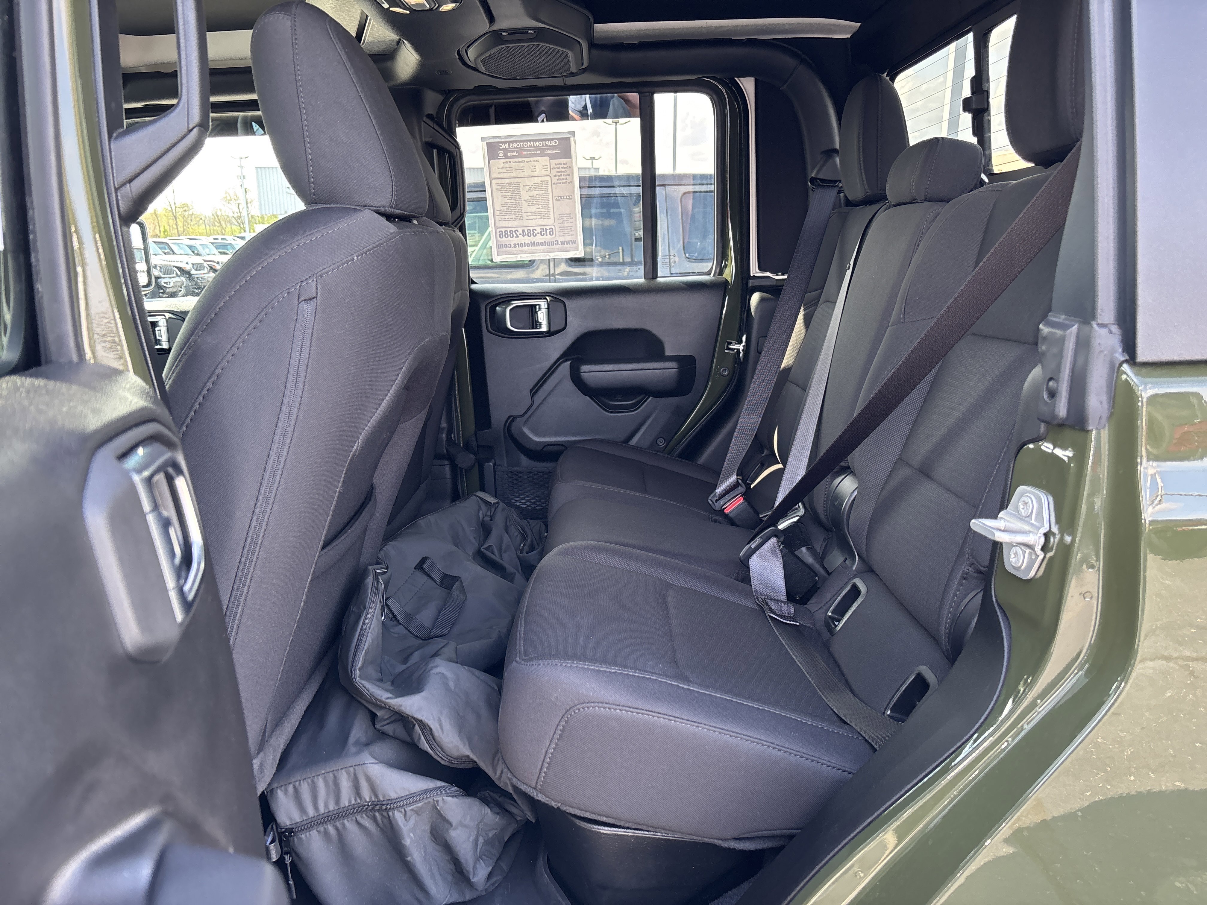 Used 2023 Jeep Gladiator Willys image 16