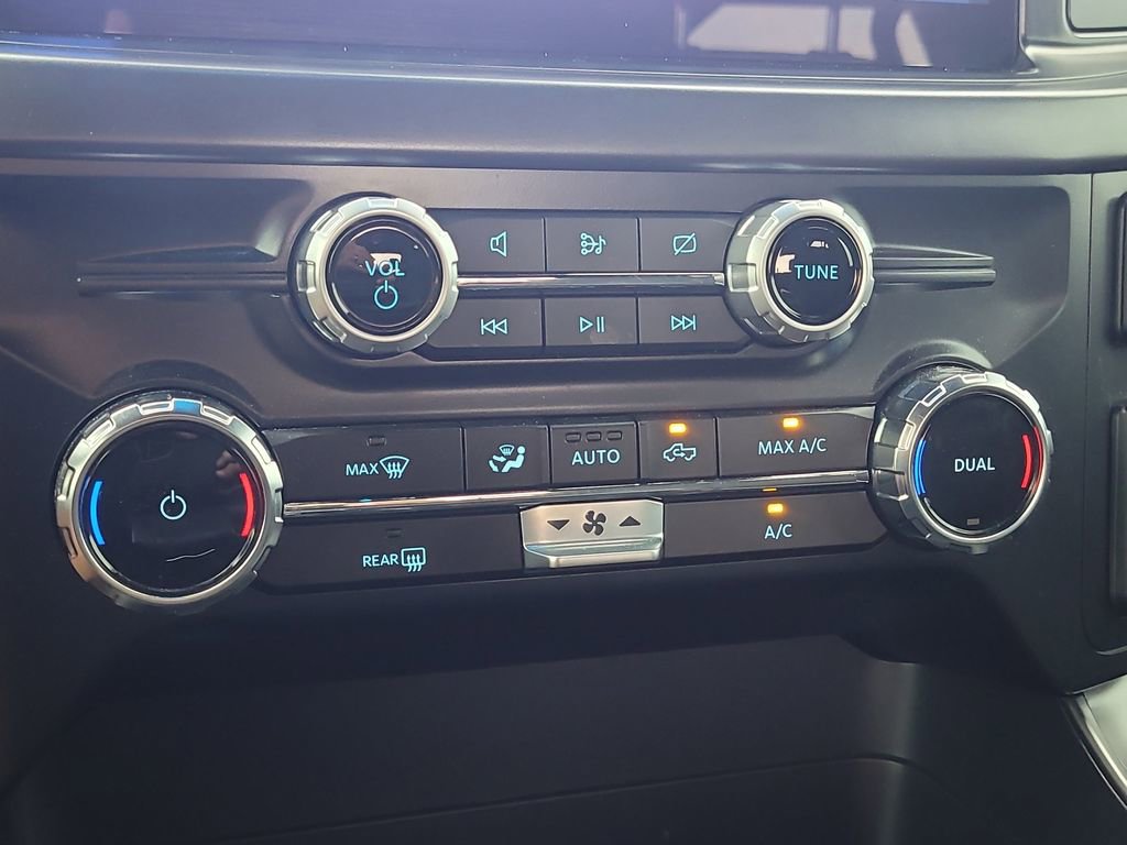 Used 2024 Ford F150 XLT w/ XLT Black Appearance Package image 22