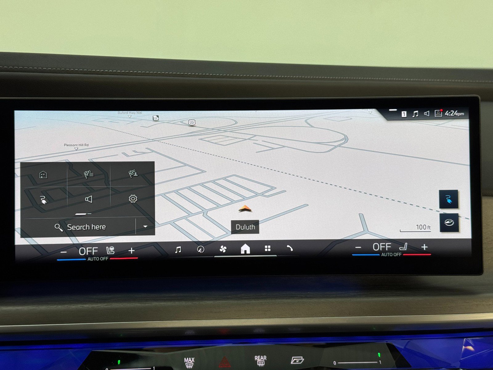 Used 2023 BMW i7 xDrive60 w/ Executive Package 2 image 26