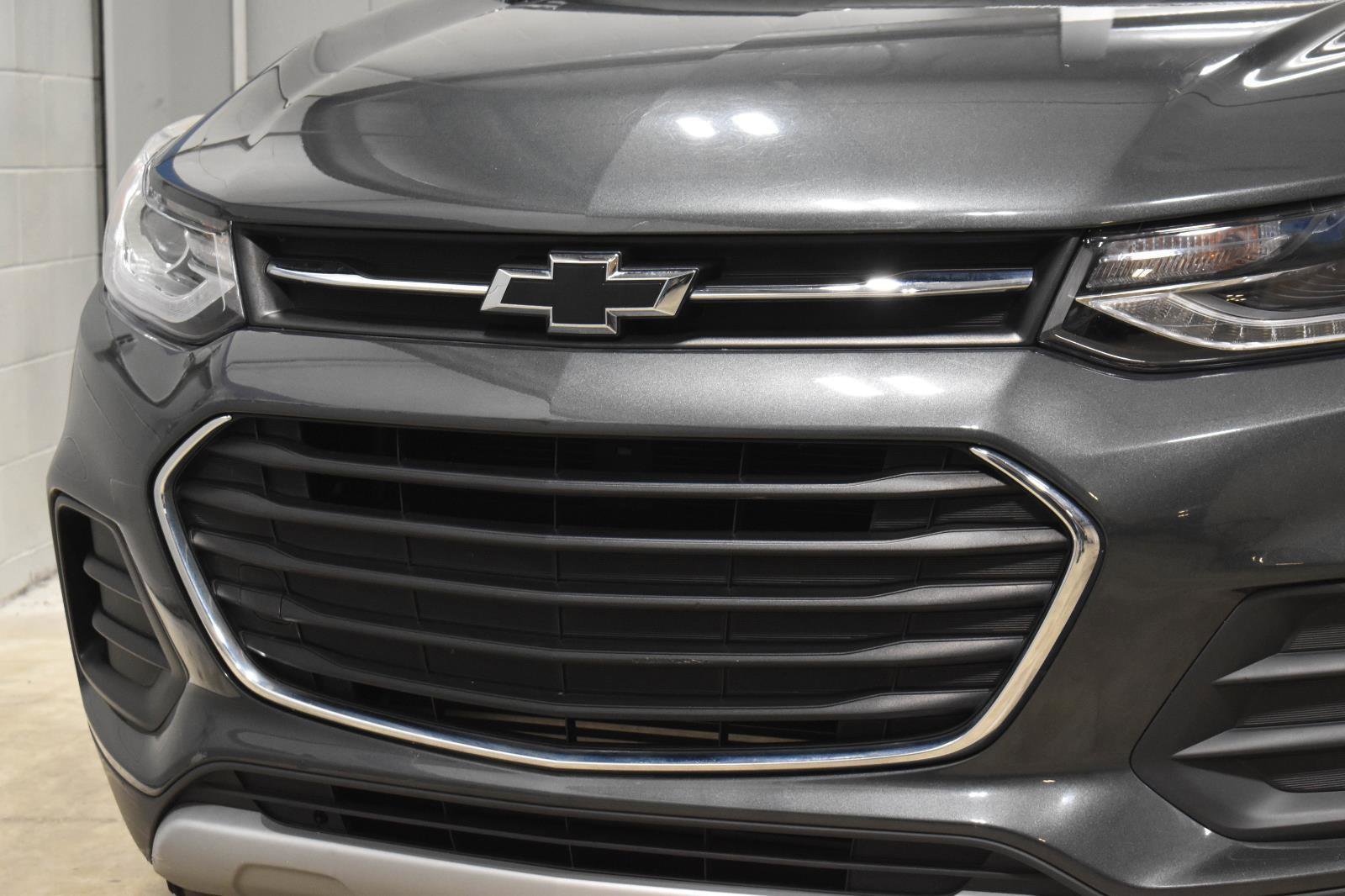 Used 2020 Chevrolet Trax LT image 30