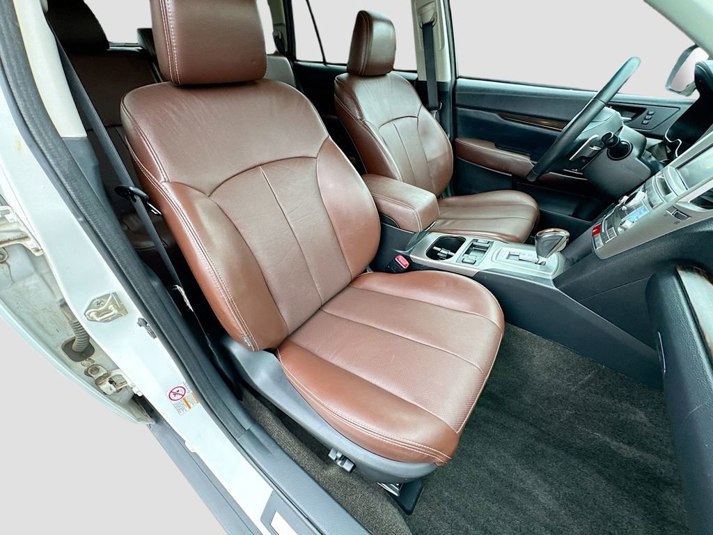 Used 2014 Subaru Outback 2.5i Limited AWD/4WD image 37