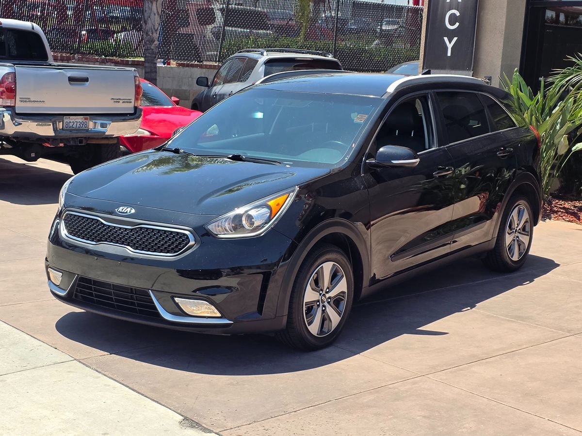 Used 2018 Kia Niro EX FWD image 6