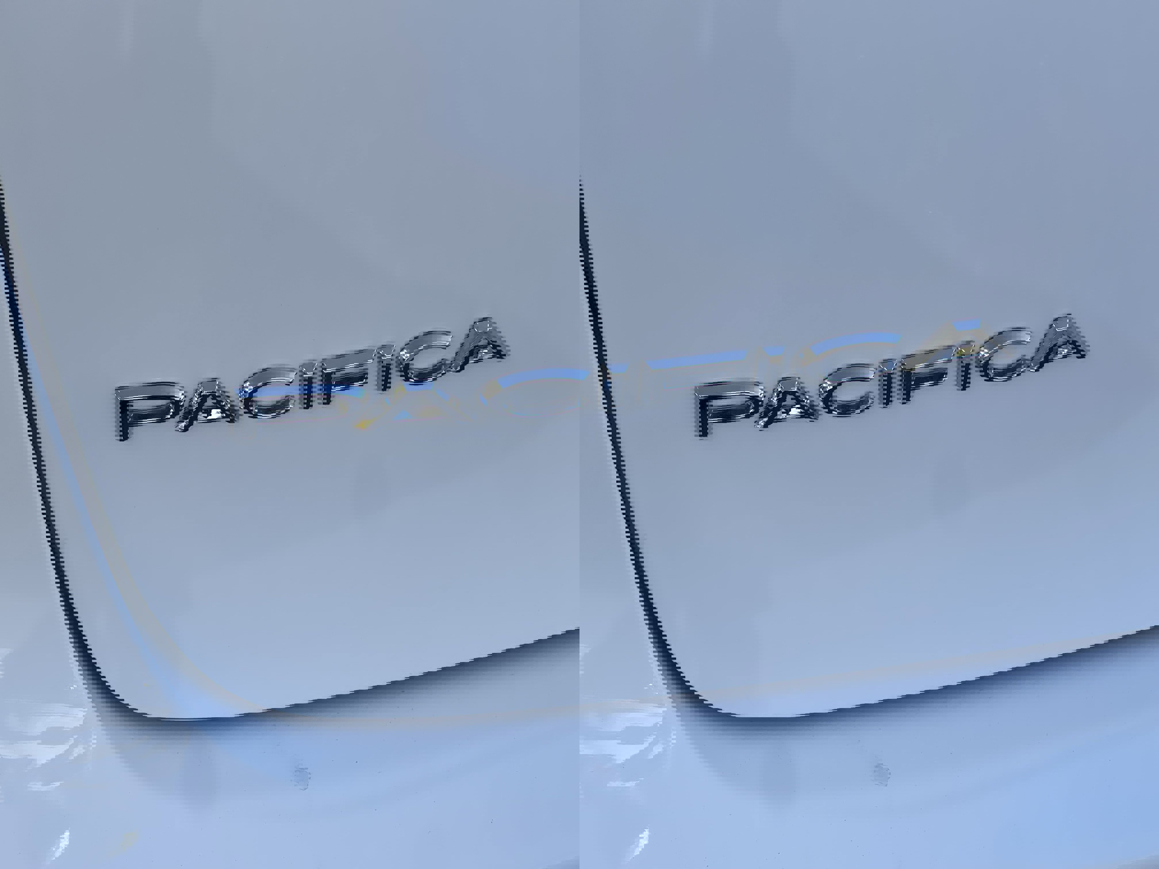 New 2026 Chrysler Pacifica Select image 12