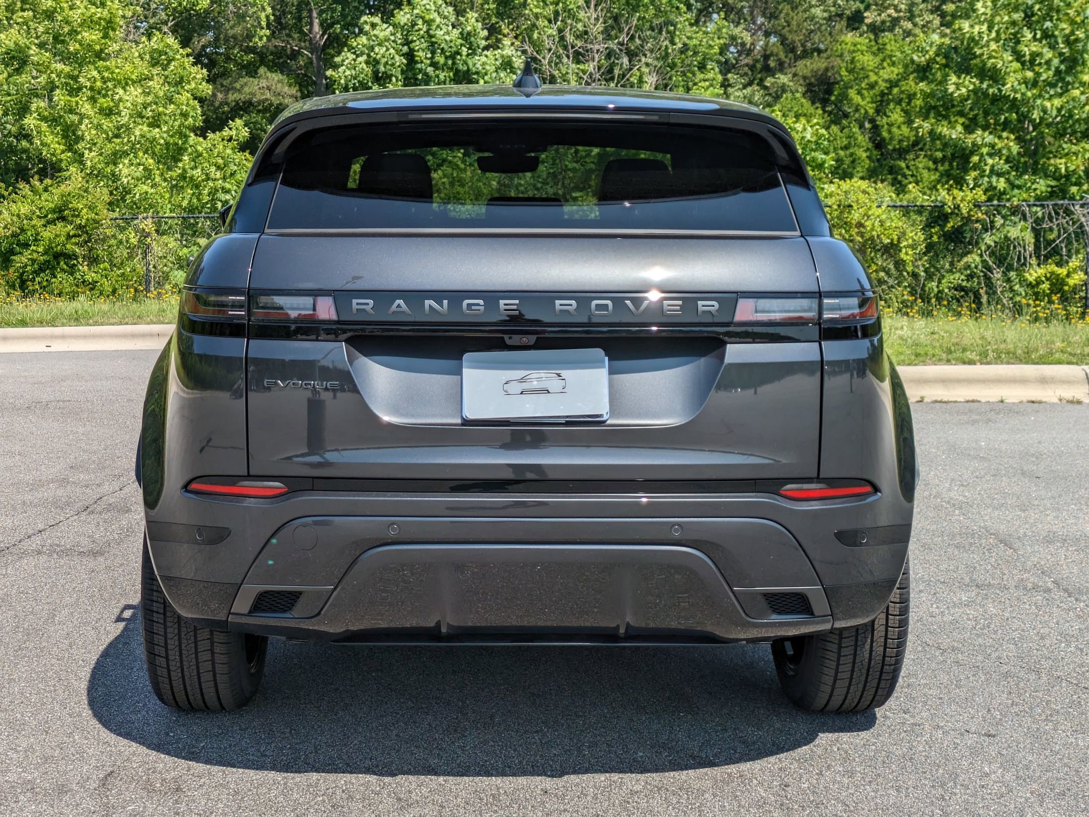New 2026 Land Rover Range Rover Evoque Dynamic SE image 7