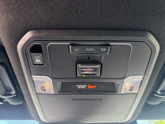 Used 2025 Toyota 4Runner TRD Off-Road Premium image 36