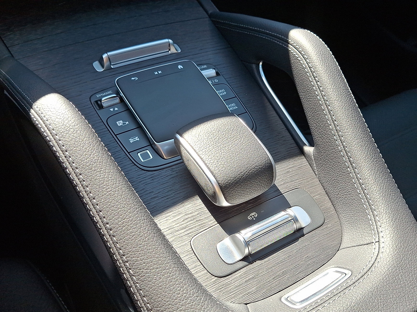 Used 2026 Mercedes-Benz GLS 450 4MATIC image 15