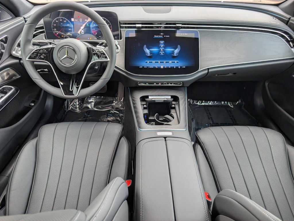 New 2026 Mercedes-Benz E 350 4MATIC Sedan image 24