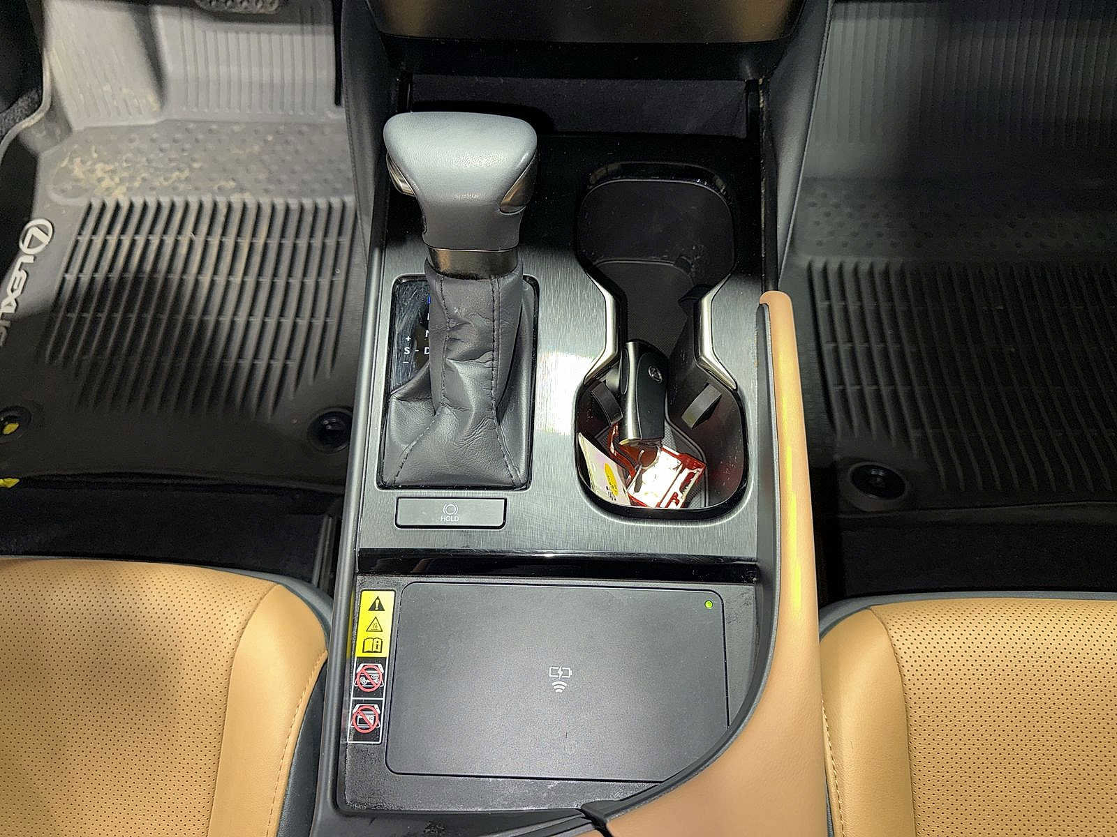 Used 2024 Lexus ES 350 w/ Premium Package image 30