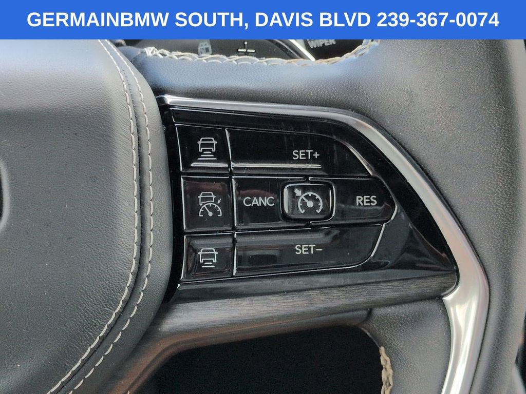 Used 2024 Jeep Grand Cherokee Overland w/ Trailer Tow Package AWD/4WD image 29