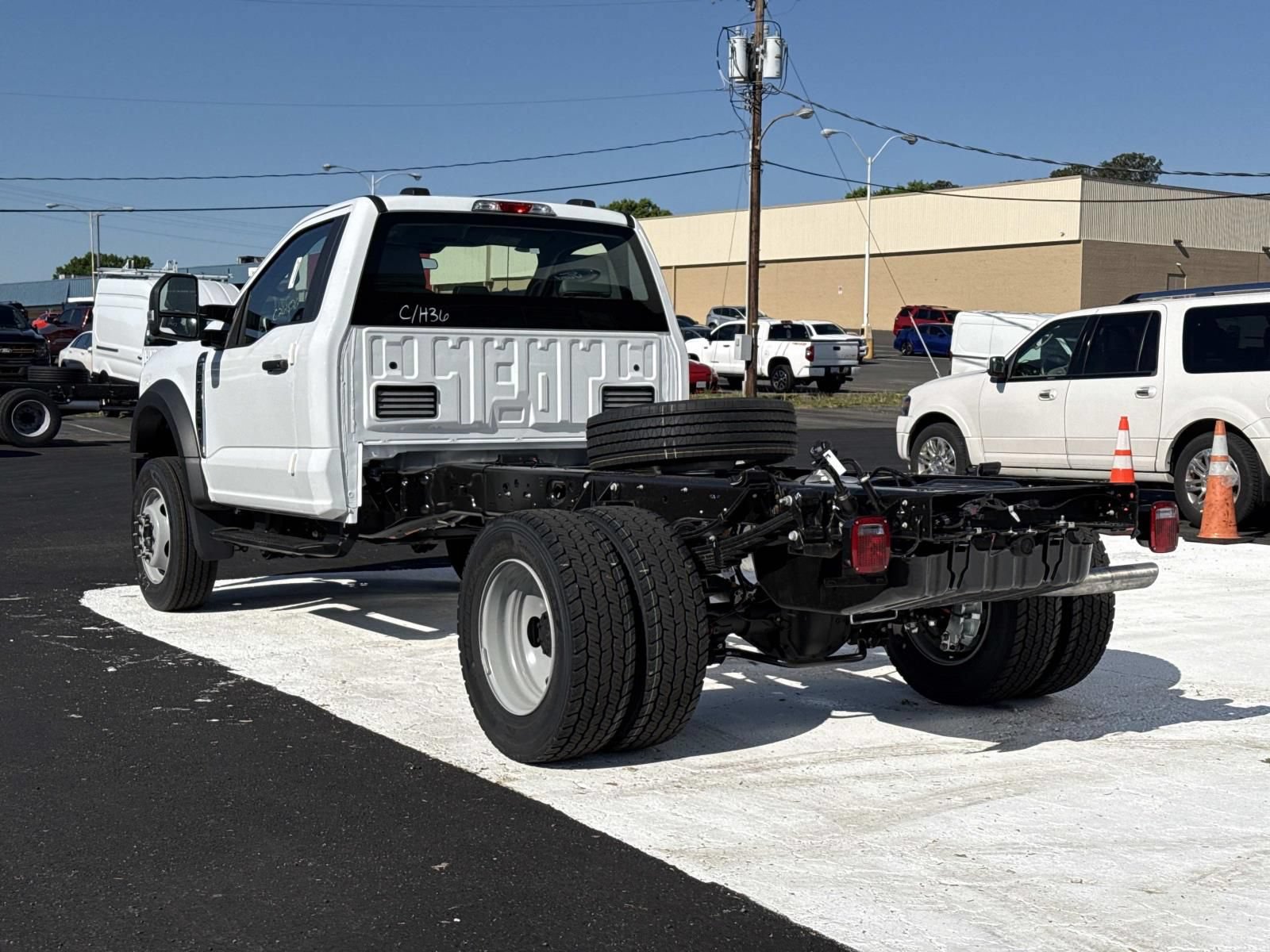 New 2026 Ford F600 4x4 Regular Cab Super Duty w/ XL Chrome Package image 5